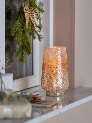 Kandelaar glas zilver Lucina 20cm van Bloomingville, toegepast in een sfeervolle interieursetting