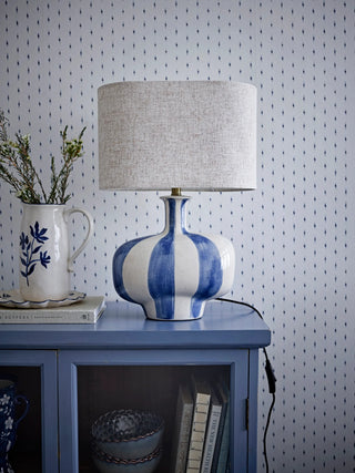 Kast blauw vurenhout Hazem 80x80cm van Bloomingville, van opzij met verhoudingen en constructie zichtbaar