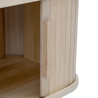 Kast grenen nature Lex 90cm van Bloomingville, geplaatst in een ruimtelijke woonomgeving