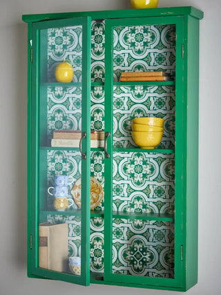 Kast vurenhout groen Hazem 81x122cm van Bloomingville, van dichtbij met materiaal en afwerking zichtbaar
