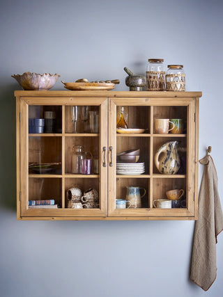 Kast vurenhout nature Ruthie 110cm van Bloomingville, toegepast in een sfeervolle interieursetting