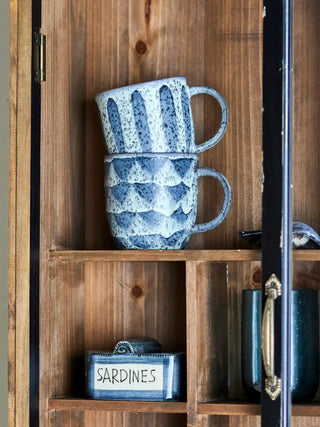 Kast vurenhout zwart Hazem 50x80cm van Bloomingville, aan de achterzijde met constructie zichtbaar