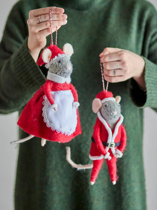Kersthanger wol rood Peo 23cm - set van 2 van Bloomingville, toegepast in een sfeervolle interieursetting