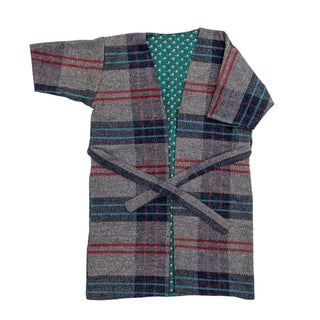 Kimono geüpcycled grijs Rieti van Bloomingville, van bovenaf met vorm en indeling zichtbaar