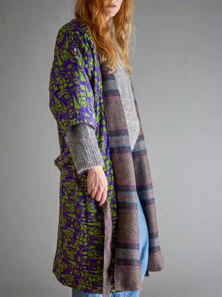 Kimono geüpcycled grijs Rieti van Bloomingville, geplaatst in een ruimtelijke woonomgeving