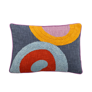 Kussen katoen multicolor Polivia 35×50 cm van Bloomingville, duidelijk als hoofdfoto afgebeeld