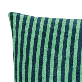 Kussen viscose groen Adia 50x50cm van Bloomingville, met vorm en productdetails duidelijk zichtbaar