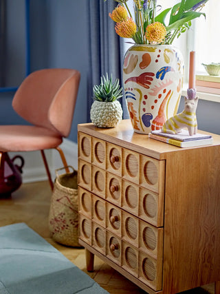 Ladekast mdf bruin Vester 61cm van Bloomingville, toegepast in een sfeervolle interieursetting