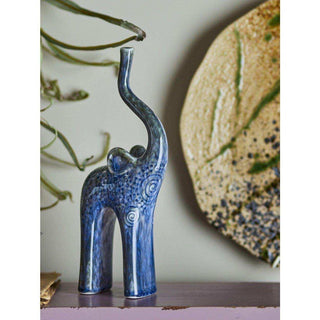Longuro ornament blauw 23cm van Bloomingville, toegepast in een sfeervolle interieursetting