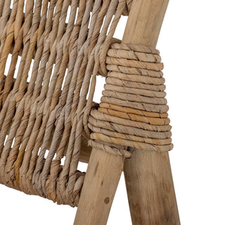Lounge chair teak nature Ruthy van Bloomingville, geplaatst in een ruimtelijke woonomgeving