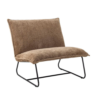 Lounge fauteuil gerecycled polyester bruin Cape van Bloomingville, schuin bekeken met vorm en afwerking zichtbaar