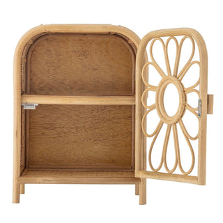 Anuke kast rotan naturel 47cm van Bloomingville Mini, toegepast in een stijlvolle woonkamer