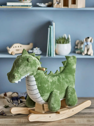Arnie schommeldier polyester groen van Bloomingville Mini, toegepast in een sfeervolle interieursetting