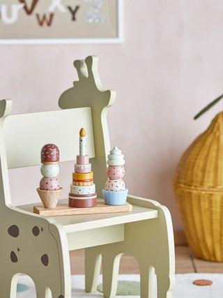 Celebrate stapeltoren beukenhout 20cm van Bloomingville Mini, in een gestileerde detailopstelling