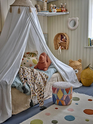 Charlie plaid gerecycled katoen 130x160cm van Bloomingville Mini, in een gestileerde productopstelling