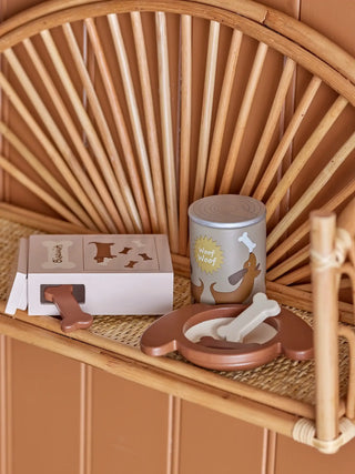 Charlie speelset voerbak en koekjes van Bloomingville Mini, toegepast in een sfeervolle interieursetting