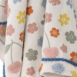 Cherry plaid gerecycled katoen 130x160cm van Bloomingville Mini, in een gestileerde detailopstelling