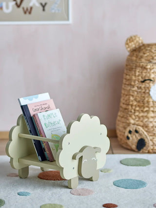 Dolly boekenrek groen 35cm van Bloomingville Mini, toegepast in een sfeervolle interieursetting