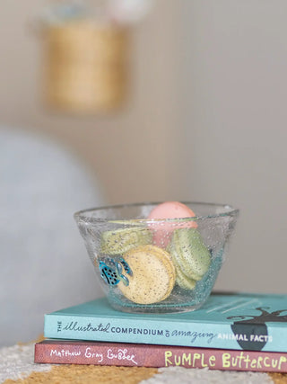 Finney schaal glas transparant van Bloomingville Mini, toegepast in een sfeervolle interieursetting