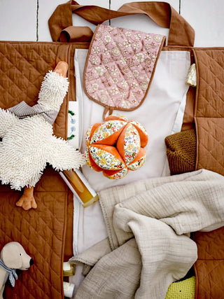Gaspard knuffel polyester wit 20cm van Bloomingville Mini, in een gestileerde detailopstelling