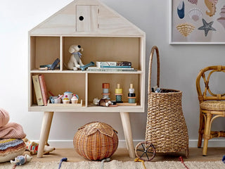 Gentrim theeservies speelset hout multicolor van Bloomingville Mini, in een gestileerde productopstelling