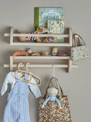 Hilena knuffel multicolor van Bloomingville Mini, in een gestileerde detailopstelling