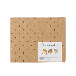 Rosalia wandhaken hout bruin - set van 3 van Bloomingville Mini, schuin bekeken met vorm en afwerking zichtbaar