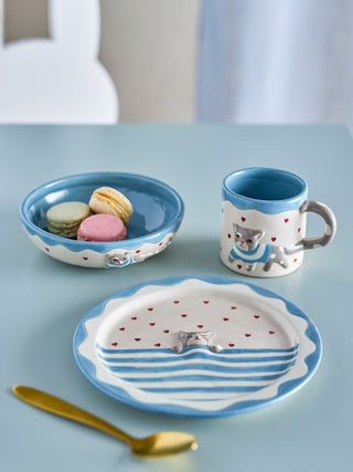 Serviesset aardewerk Mille blauw van Bloomingville Mini, toegepast in een sfeervolle interieursetting