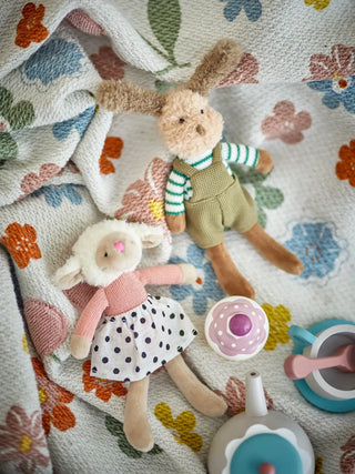Sol & Teo knuffelset katoen bruin 18cm van Bloomingville Mini, toegepast in een sfeervolle interieursetting