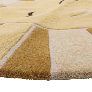 Sun vloerkleed wol geel 110cm van Bloomingville Mini, aan de achterzijde met afwerking zichtbaar