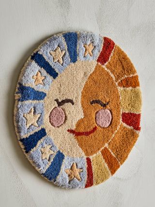 Wanddecoratie Sun wol Ø35 cm van Bloomingville Mini, in een gestileerde detailopstelling