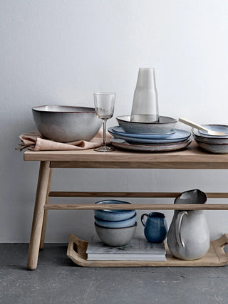 Ontbijtset aardewerk blauw Sandrine - set van 12 van Bloomingville, toegepast in een sfeervolle interieursetting
