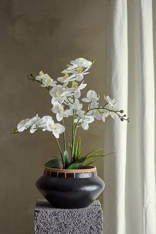 Orchidee Kunstplant groen 84cm van Bloomingville, in een gestileerde detailopstelling