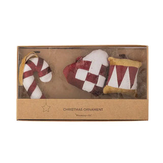 Ornament polyester rood Velua van Bloomingville, vanuit een aanvullend productaanzicht