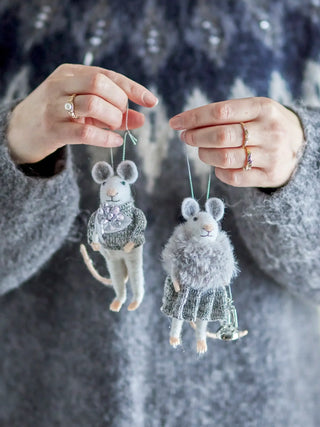 Ornament wol grijs Peo - set van 2 van Bloomingville, toegepast in een sfeervolle interieursetting