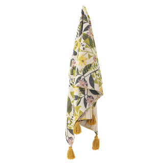 Plaid Camelie van gerecycled katoen 130x160cm van Bloomingville, uitgevouwen met patroon en formaat duidelijk zichtbaar