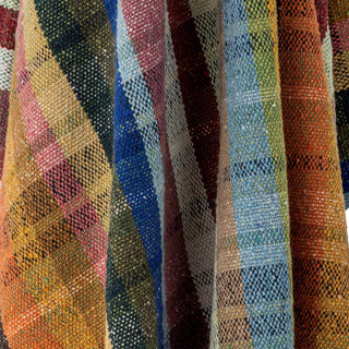 Plaid Elmy oranje 160x130cm van Bloomingville, toegepast in een stijlvolle woonkamer