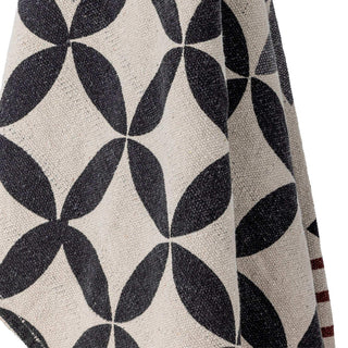 Plaid gerecycled katoen beige Forma 130x160cm van Bloomingville, in een gestileerde detailopstelling