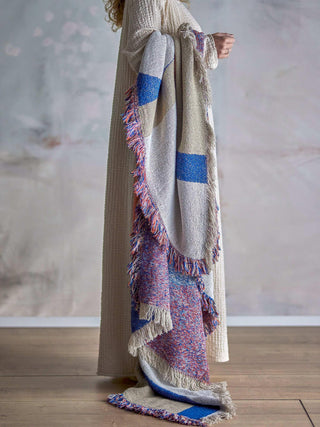 Plaid gerecycled katoen oranje Clarita 130x160cm van Bloomingville, toegepast in een sfeervolle interieursetting