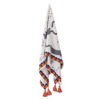 Plaid gerecycled katoen wit Missy 130x160cm van Bloomingville, uitgevouwen met patroon en formaat duidelijk zichtbaar