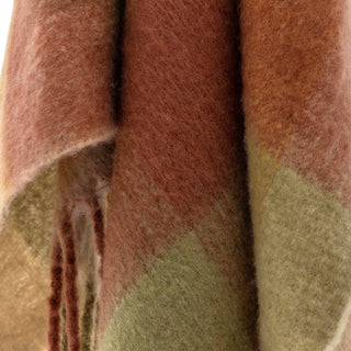 Plaid groen bruin beige Hamisha 127x152cm van Bloomingville, in een gestileerde detailopstelling
