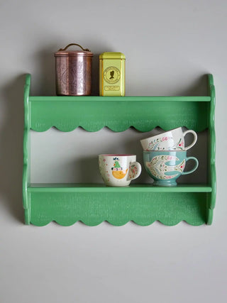 Plank firwood groen Salla 49cm van Bloomingville, in een gestileerde detailopstelling