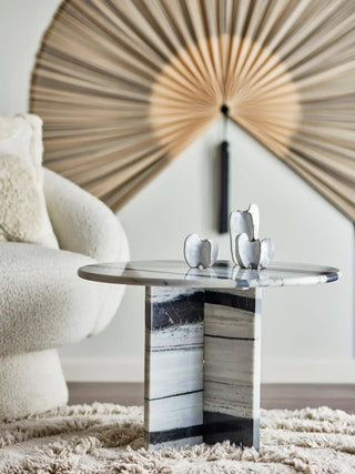 Salontafel rond marmer wit Rosito 61cm van Bloomingville, toegepast in een sfeervolle interieursetting