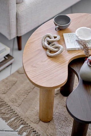 Salontafel rubberwood nature Luppa 65cm van Bloomingville, van opzij met verhoudingen en constructie zichtbaar