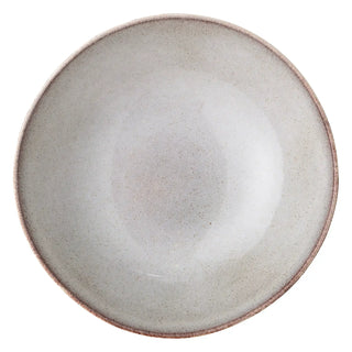 Schaal aardewerk beige Sandrine 32cm van Bloomingville, geplaatst in een ruimtelijke woonomgeving