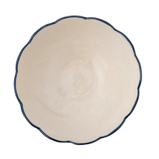 Schaal aardewerk blauw Caliam 25cm van Bloomingville, toegepast in een sfeervolle interieursetting