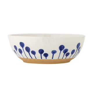 Schaal aardewerk blauw Linora 28cm van Bloomingville, schuin bekeken met vorm en afwerking zichtbaar