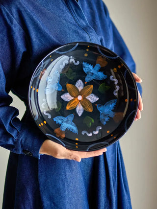 Schaal aardewerk multi Maricala 30cm van Bloomingville, toegepast in een sfeervolle interieursetting
