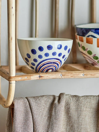 Schaal aardewerk oranje Shama 12cm van Bloomingville, toegepast in een sfeervolle interieursetting