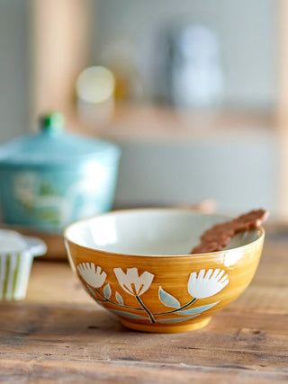 Schaal aardewerk oranje Tangier 19cm van Bloomingville, toegepast in een sfeervolle interieursetting